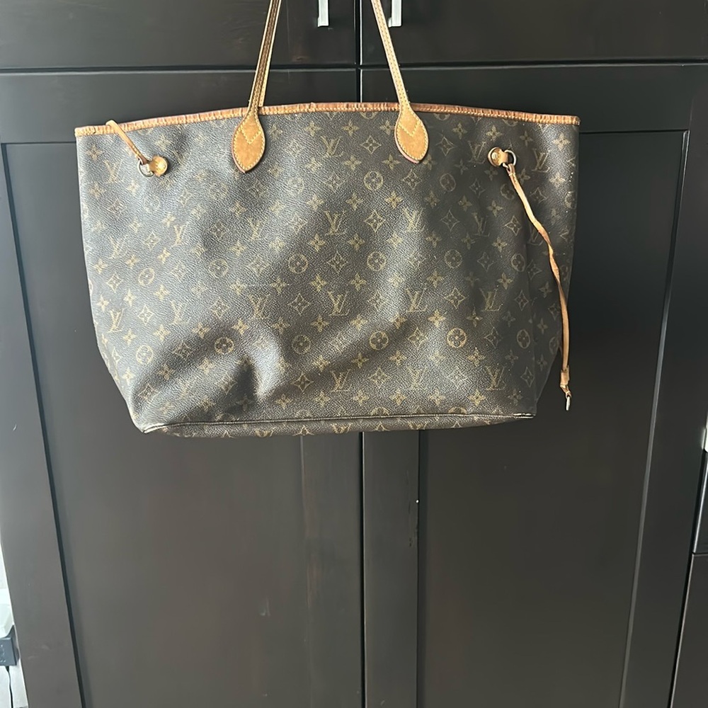 Louis Vuitton Neverfull MM